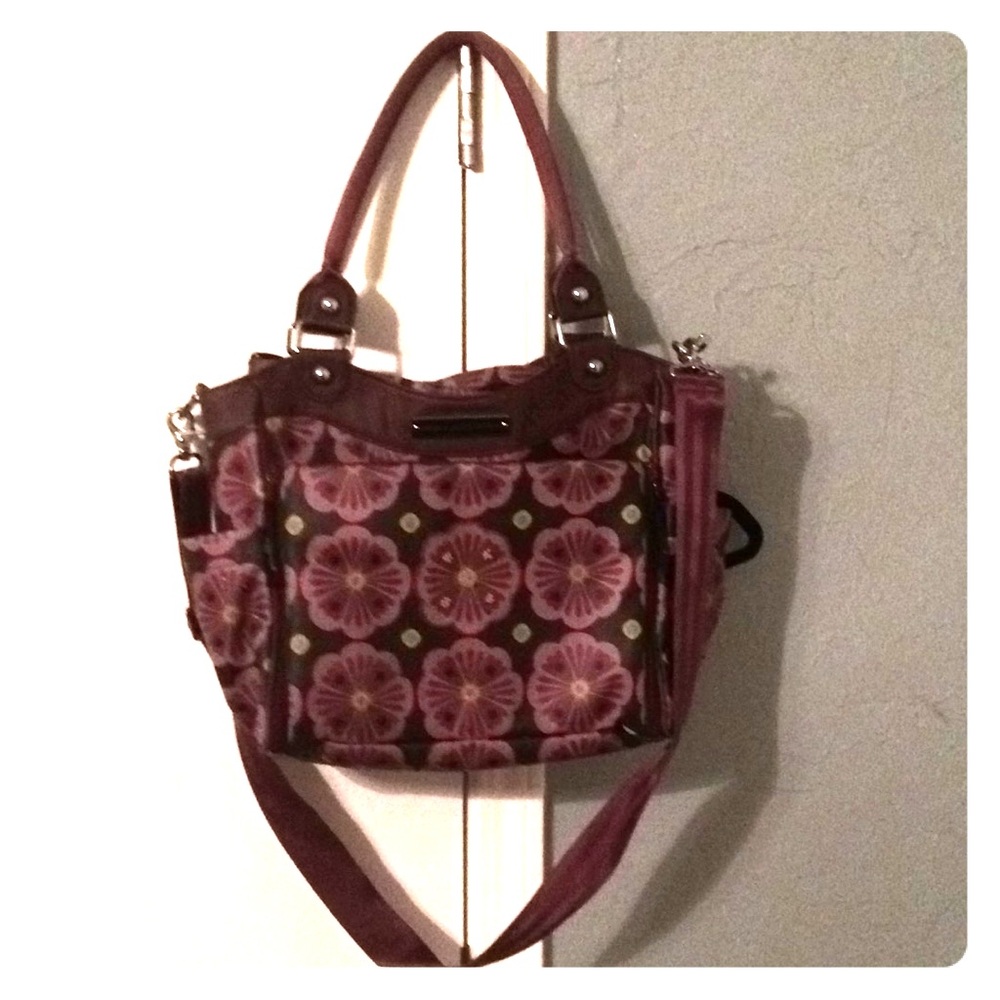 Petunia Pickle Bottom City Carryall diaper bag